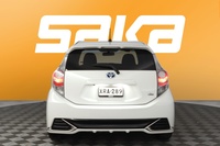 Toyota Aqua vaihtoauto