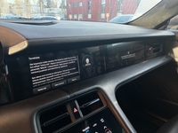 Porsche Taycan vaihtoauto