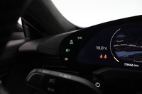 Porsche Taycan vaihtoauto