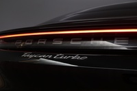 Porsche Taycan vaihtoauto