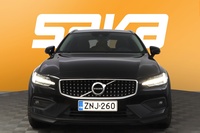 Volvo V60 Cross Country vaihtoauto
