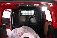 Ford Transit Courier vaihtoauto