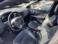 Jeep Compass vaihtoauto