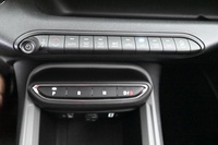 Jeep Avenger vaihtoauto