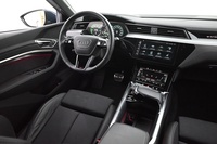 Audi Q8 e-tron vaihtoauto