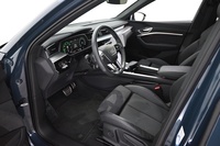 Audi Q8 e-tron vaihtoauto