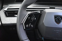Peugeot E-3008 vaihtoauto