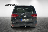 Volkswagen Touran vaihtoauto