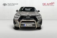 Toyota Hilux vaihtoauto