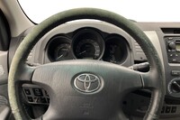 Toyota Hilux vaihtoauto