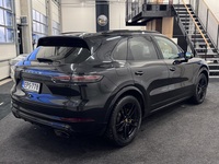 Porsche Cayenne vaihtoauto