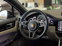 Porsche Cayenne vaihtoauto