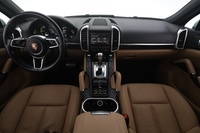 Porsche Cayenne vaihtoauto