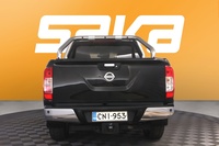 Nissan Navara vaihtoauto