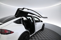 Tesla Model X vaihtoauto
