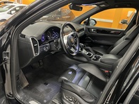 Porsche Cayenne vaihtoauto