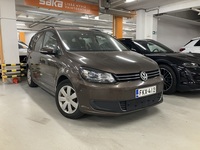 Volkswagen Touran vaihtoauto