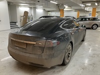 Tesla Model S vaihtoauto