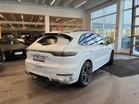 Porsche Cayenne vaihtoauto