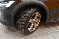 Volvo V60 Cross Country vaihtoauto