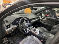 Audi Q7 vaihtoauto
