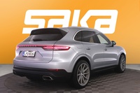 Porsche Cayenne vaihtoauto