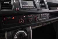 Volkswagen Caravelle vaihtoauto