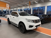 Nissan Navara vaihtoauto