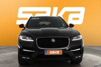 Jaguar F-PACE vaihtoauto