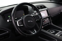 Jaguar F-PACE vaihtoauto