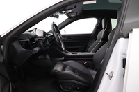 Porsche Taycan vaihtoauto