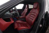 Porsche Taycan vaihtoauto