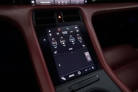 Porsche Taycan vaihtoauto