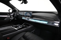 BMW i7 vaihtoauto