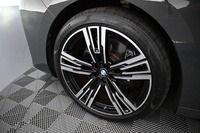 BMW i7 vaihtoauto