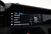 Porsche Taycan vaihtoauto