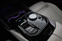 BMW i5 M60 vaihtoauto