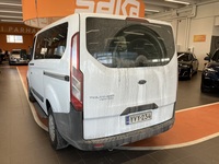 Ford Tourneo Custom vaihtoauto