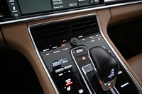 Porsche Panamera vaihtoauto