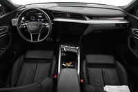 Audi Q8 e-tron vaihtoauto