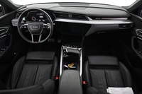 Audi Q8 e-tron vaihtoauto