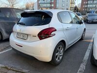 Peugeot 208 vaihtoauto