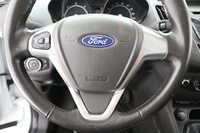 Ford Transit Courier vaihtoauto