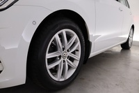 Volkswagen Golf Sportsvan vaihtoauto