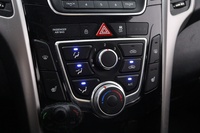 Hyundai i30 5d vaihtoauto