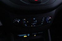 Ford Transit Courier vaihtoauto