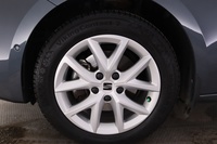 SEAT Leon Sportstourer vaihtoauto