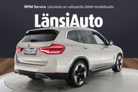 BMW iX3 vaihtoauto