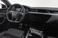 Audi Q8 e-tron vaihtoauto