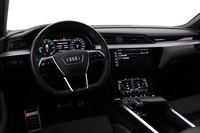 Audi Q8 e-tron vaihtoauto